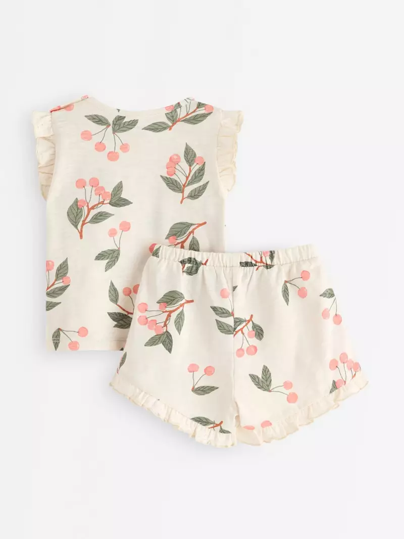 Set - top and shorts - Image 2